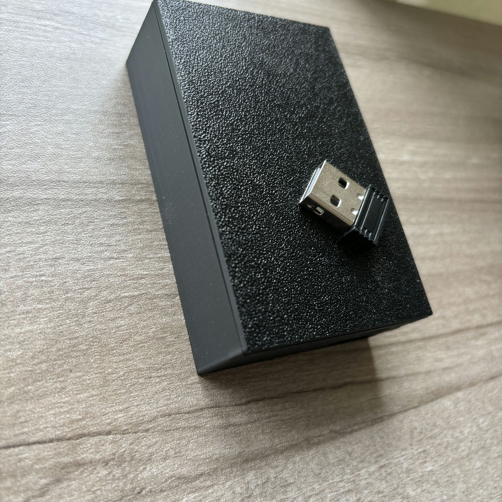 Plug and play to convert a wired keyboard into a wireless keyboard WBT